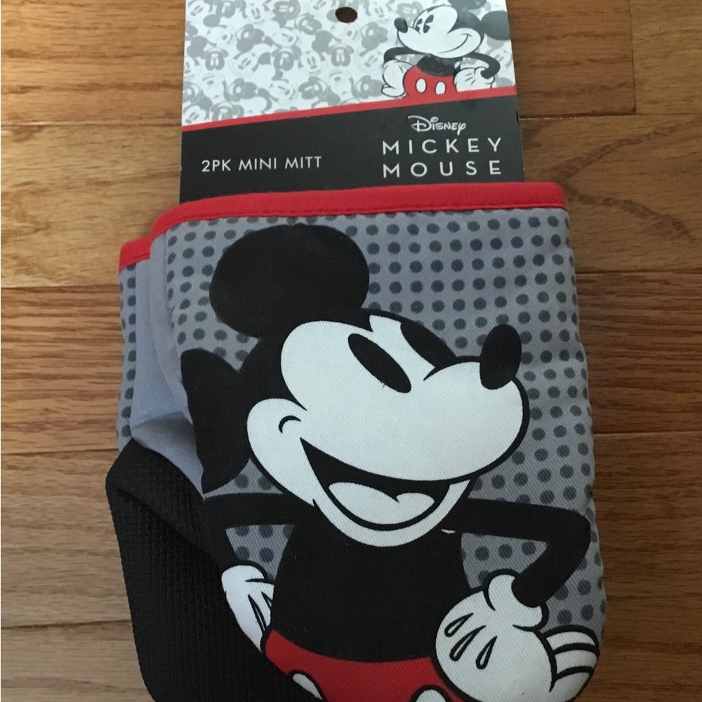Disney Mickey Mouse Oven Mitts